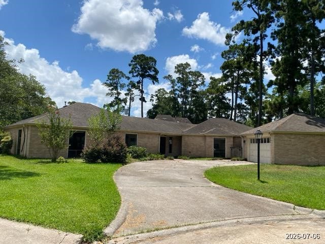 Property photo for 6907 King Arthur Court, Spring, TX