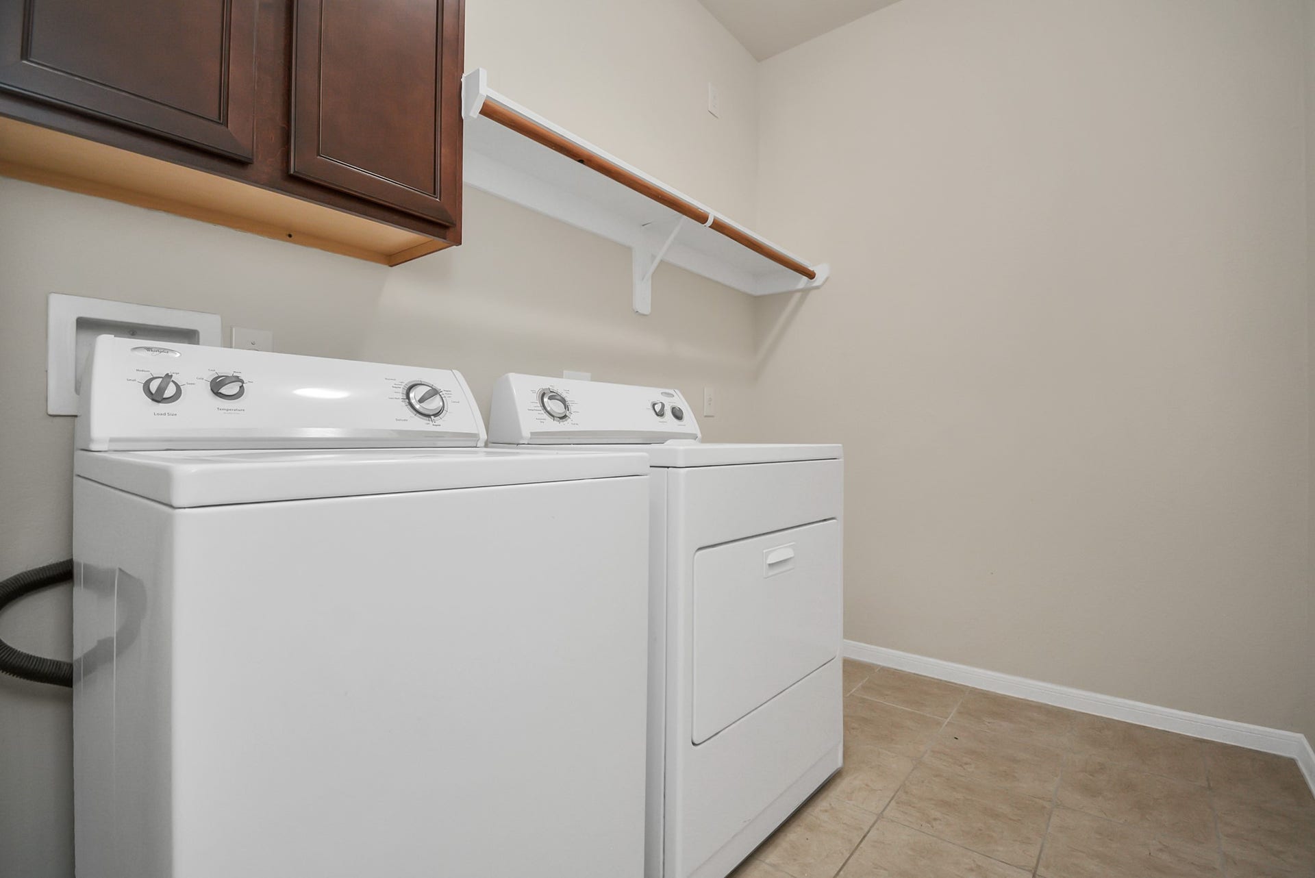 15222 Rigby Point Lane, Cypress, TX 77429 Separate laundry room with the washer and dryer included!