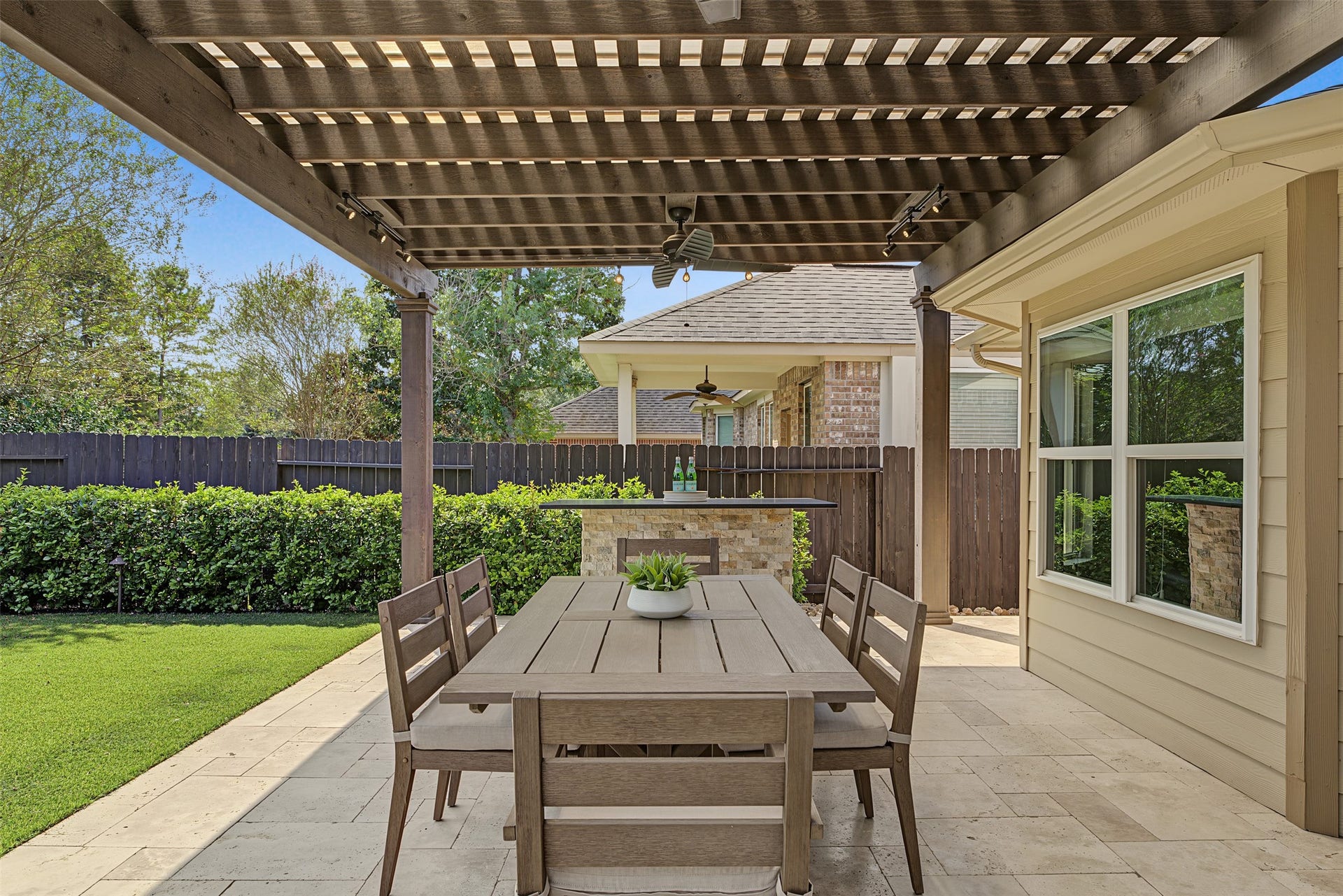 123 Forest Heights Lane, Montgomery, TX 77316
