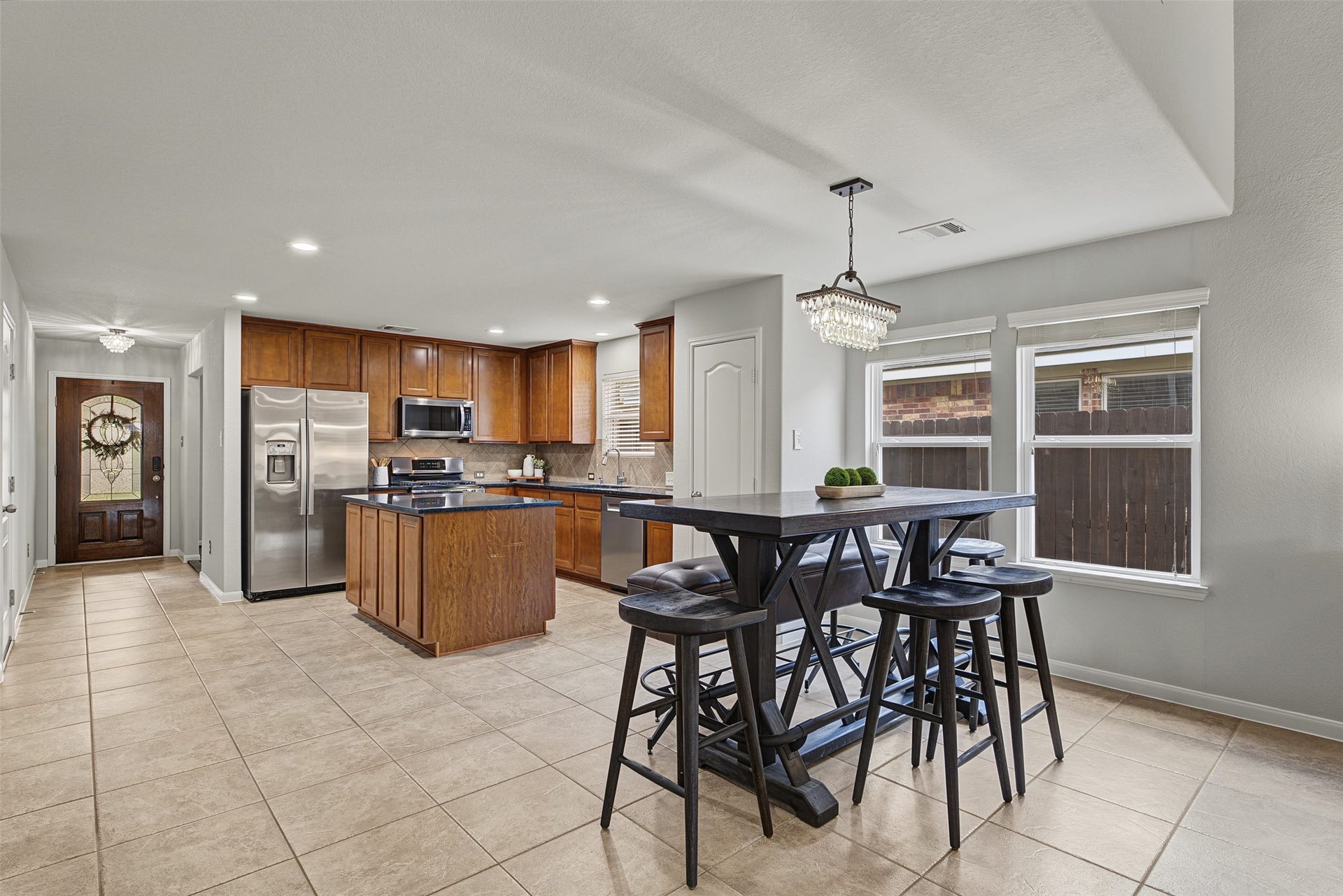 123 Forest Heights Lane, Montgomery, TX 77316