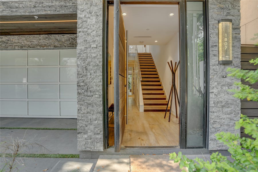 Property photo for 1807 Indiana Street, Houston, TX