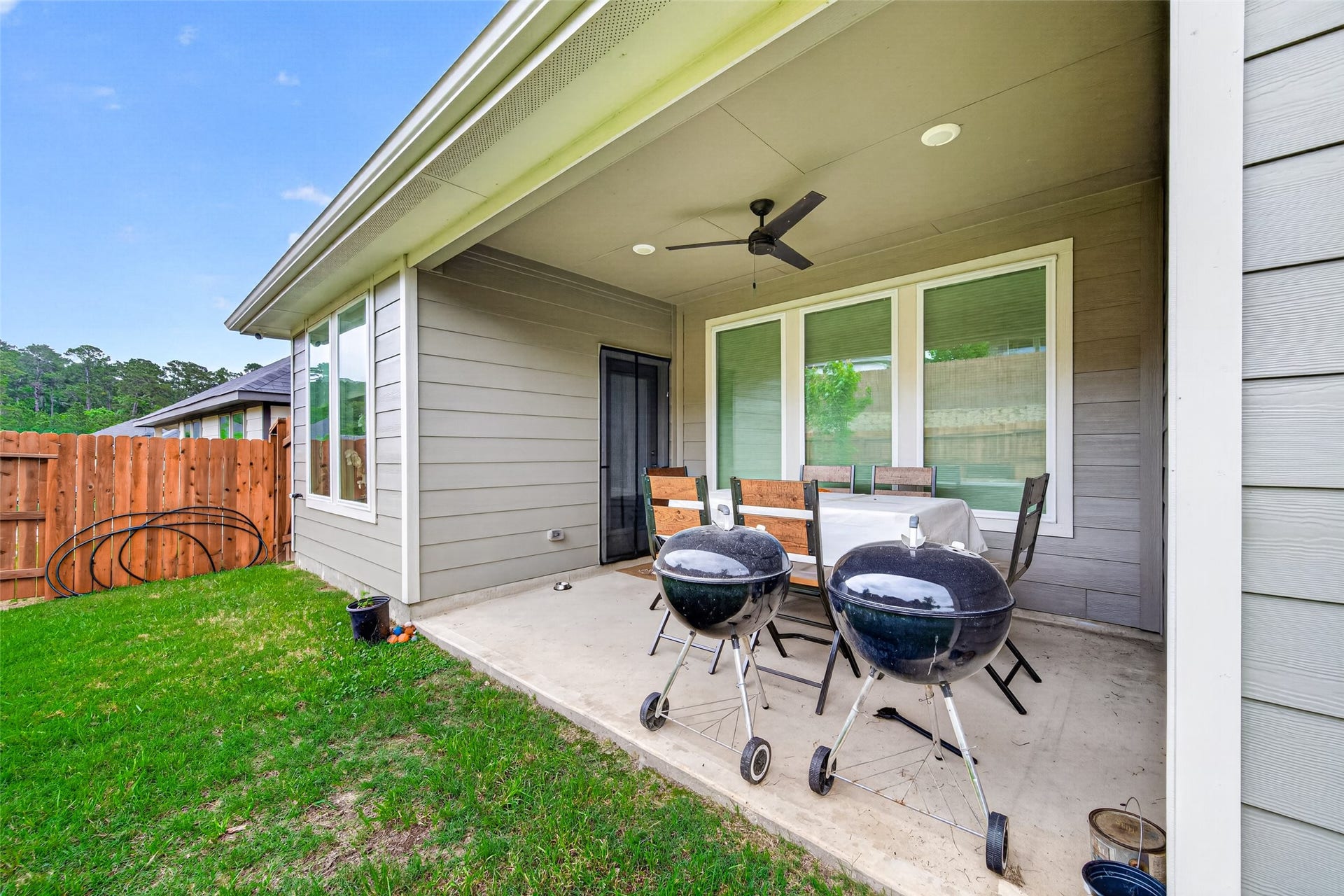 2836 Terrace Grove Drive, Conroe, TX 77304 2836 Terrace Grove Drive, Conroe, TX 77304