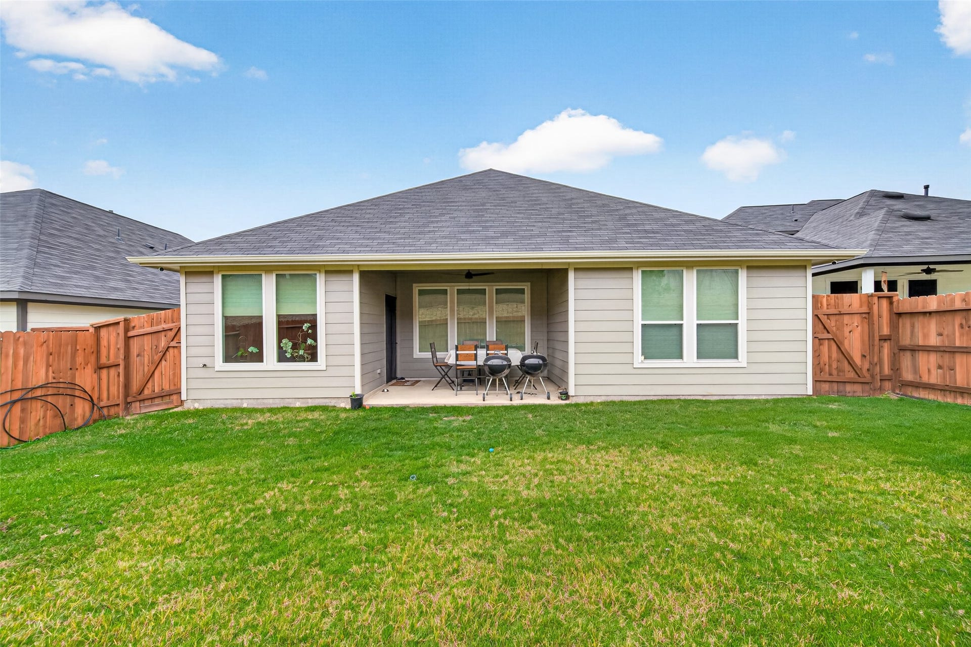 2836 Terrace Grove Drive, Conroe, TX 77304 2836 Terrace Grove Drive, Conroe, TX 77304