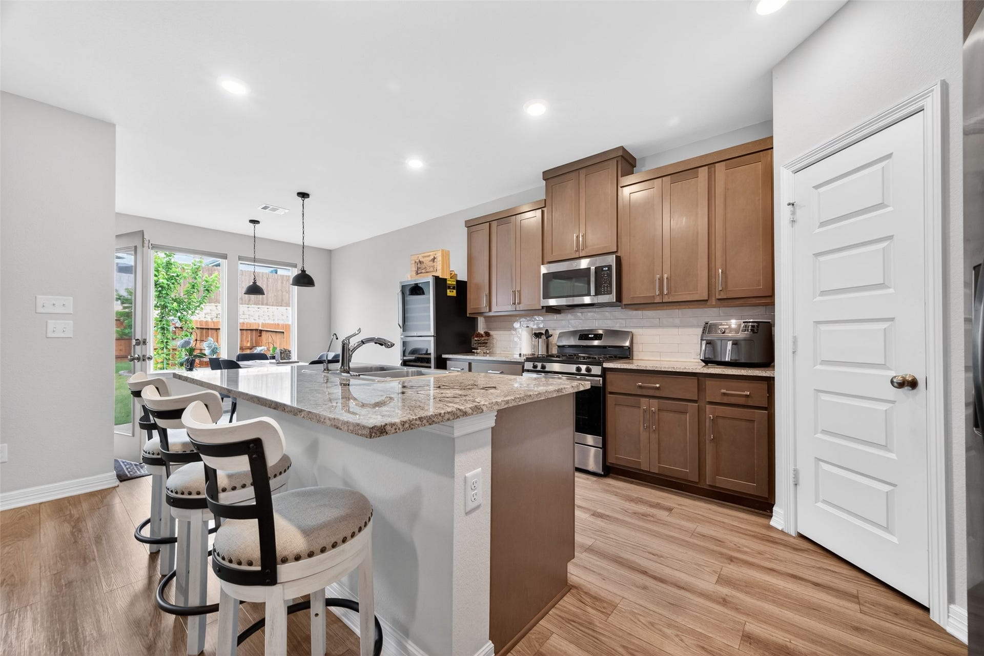 2836 Terrace Grove Drive, Conroe, TX 77304 2836 Terrace Grove Drive, Conroe, TX 77304