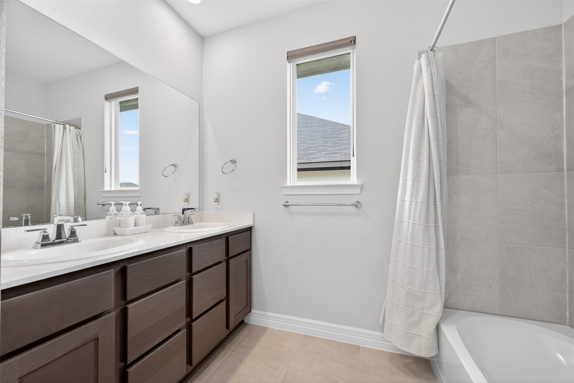 2836 Terrace Grove Drive, Conroe, TX 77304 2836 Terrace Grove Drive, Conroe, TX 77304