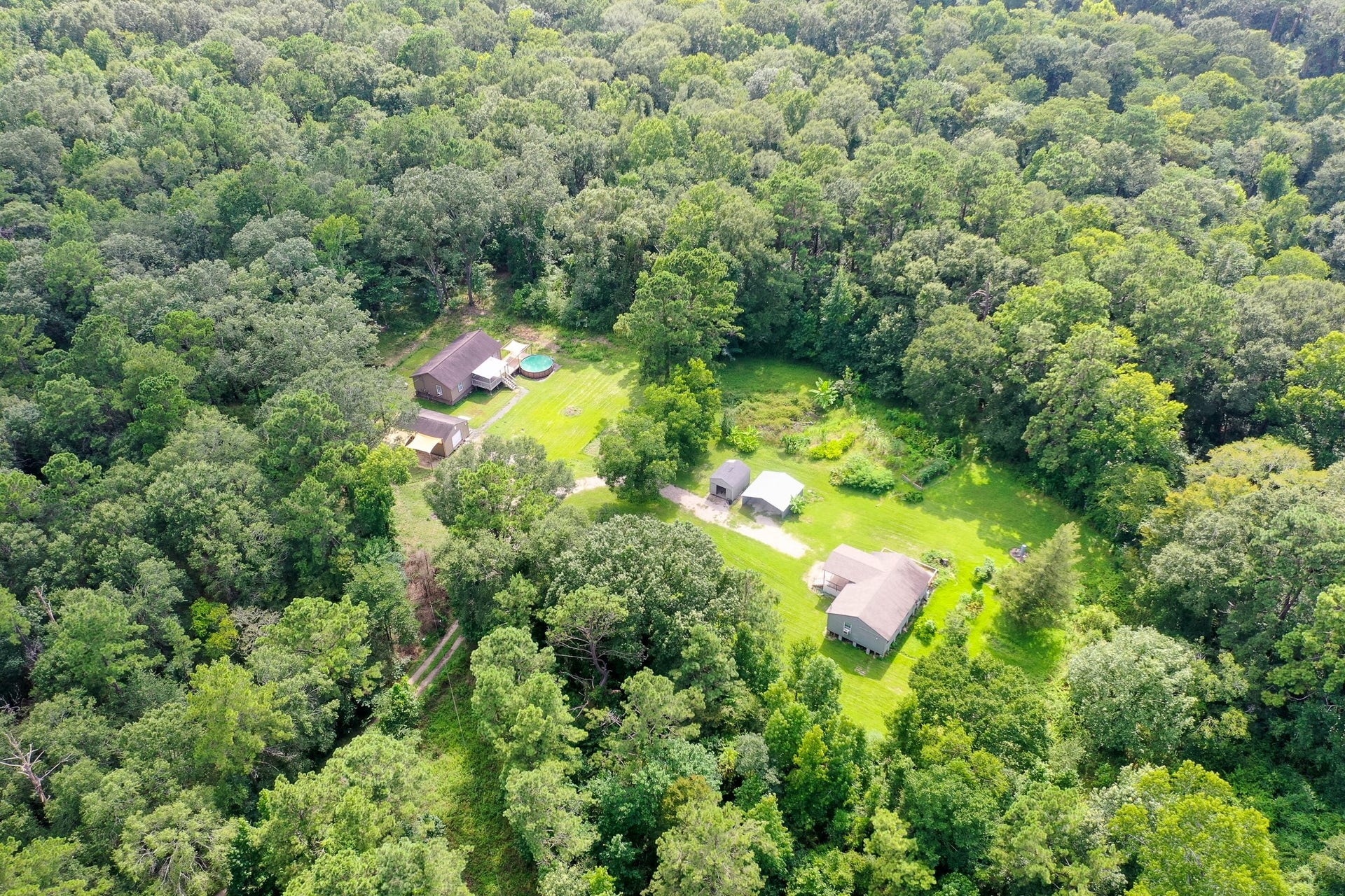 31496 Bohlssen Road, New Caney, TX 77357