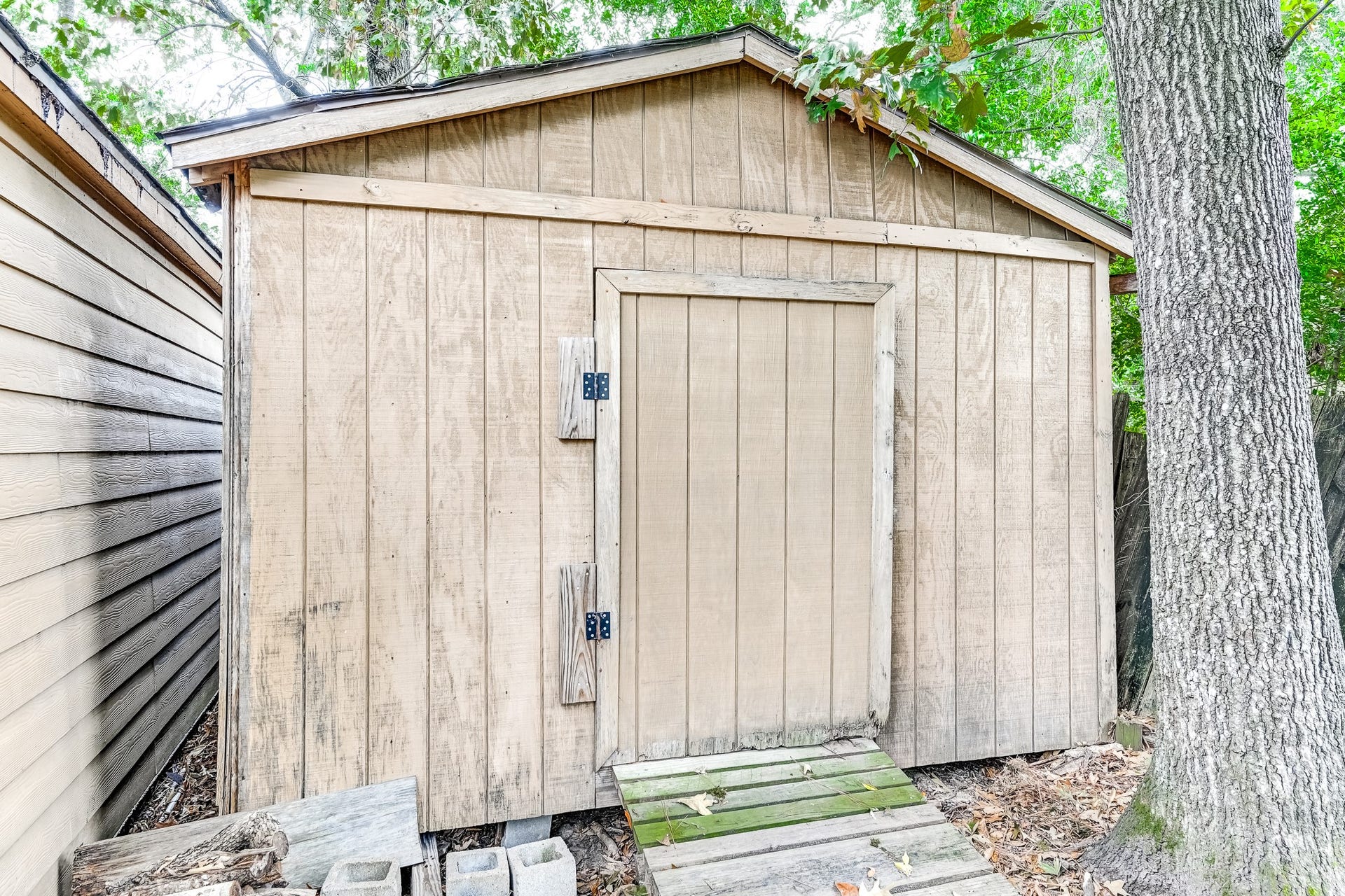 1130 Old Mill Lane, Houston, TX 77073 1130 Old Mill Lane, Houston, TX 77073