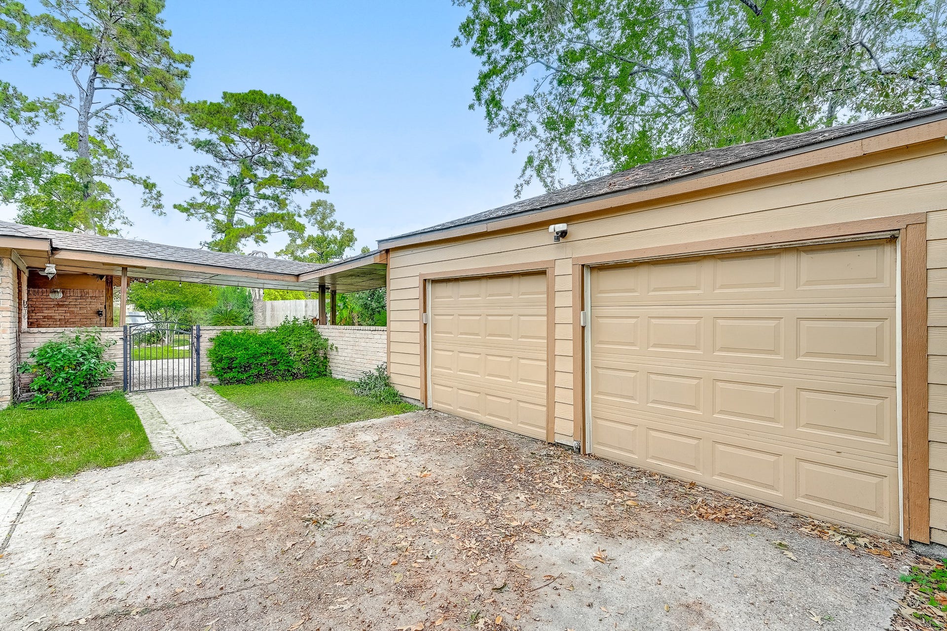 1130 Old Mill Lane, Houston, TX 77073 1130 Old Mill Lane, Houston, TX 77073