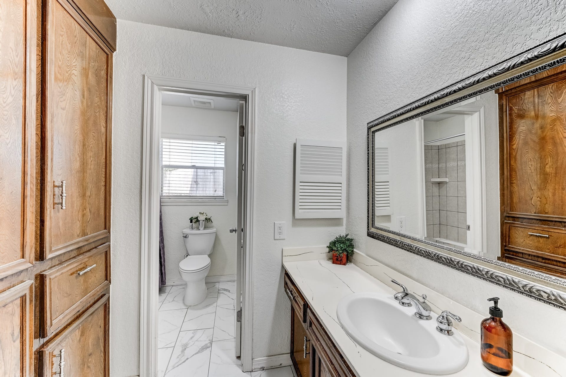 1130 Old Mill Lane, Houston, TX 77073 1130 Old Mill Lane, Houston, TX 77073