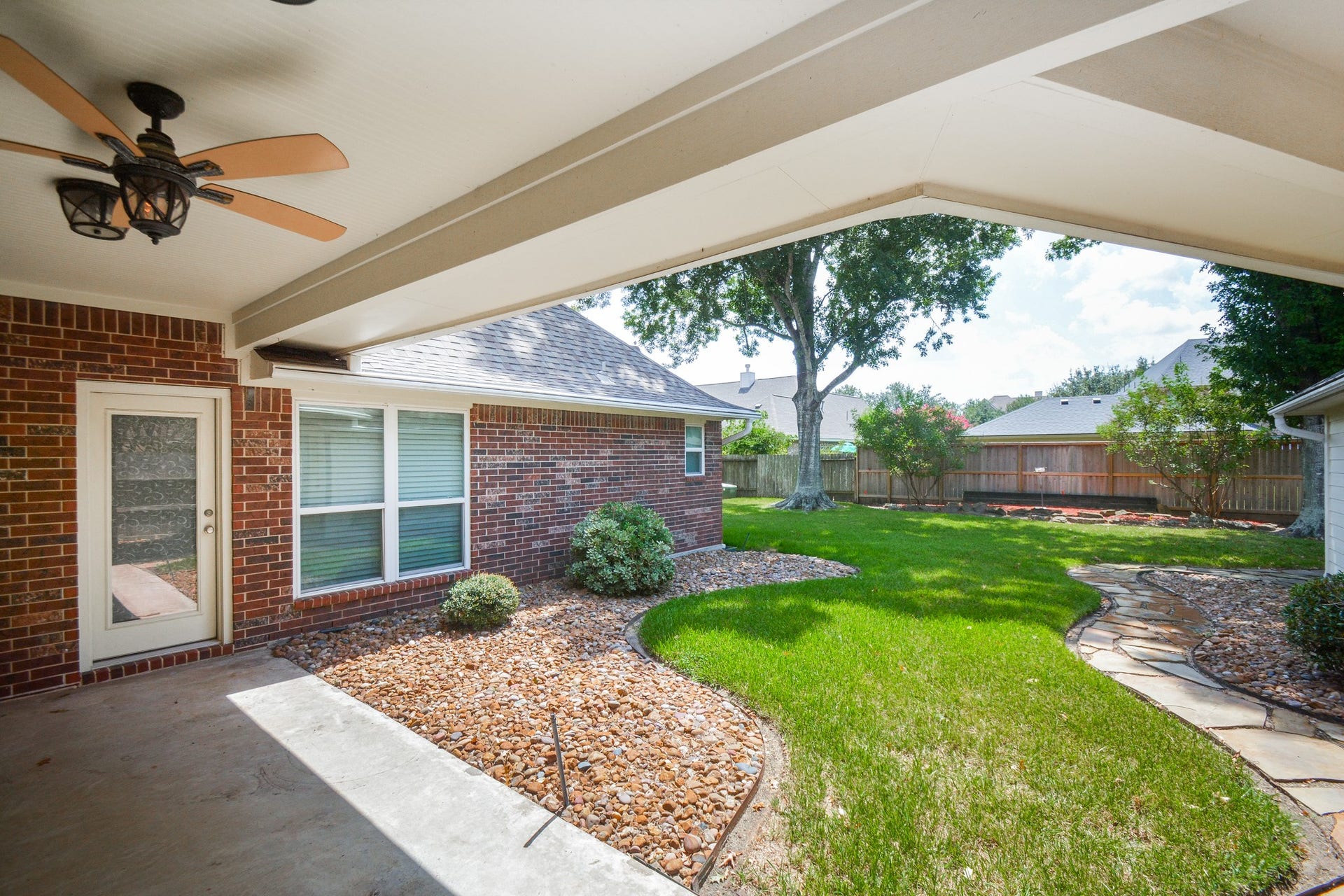 705 Eagle Lakes Drive, Friendswood, TX 77546 Over-Sized Covered Patio