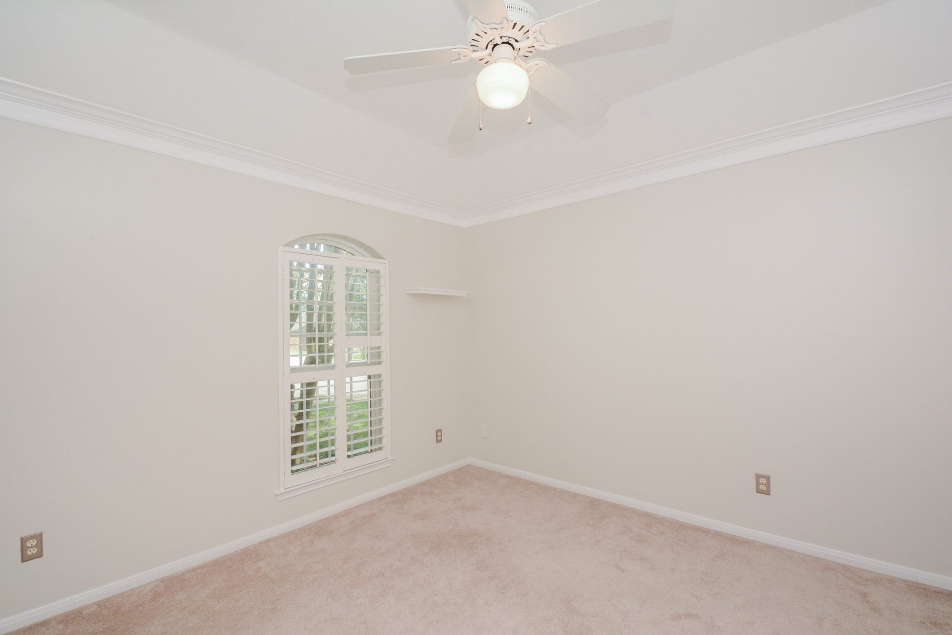 705 Eagle Lakes Drive, Friendswood, TX 77546 3rd Bedroom