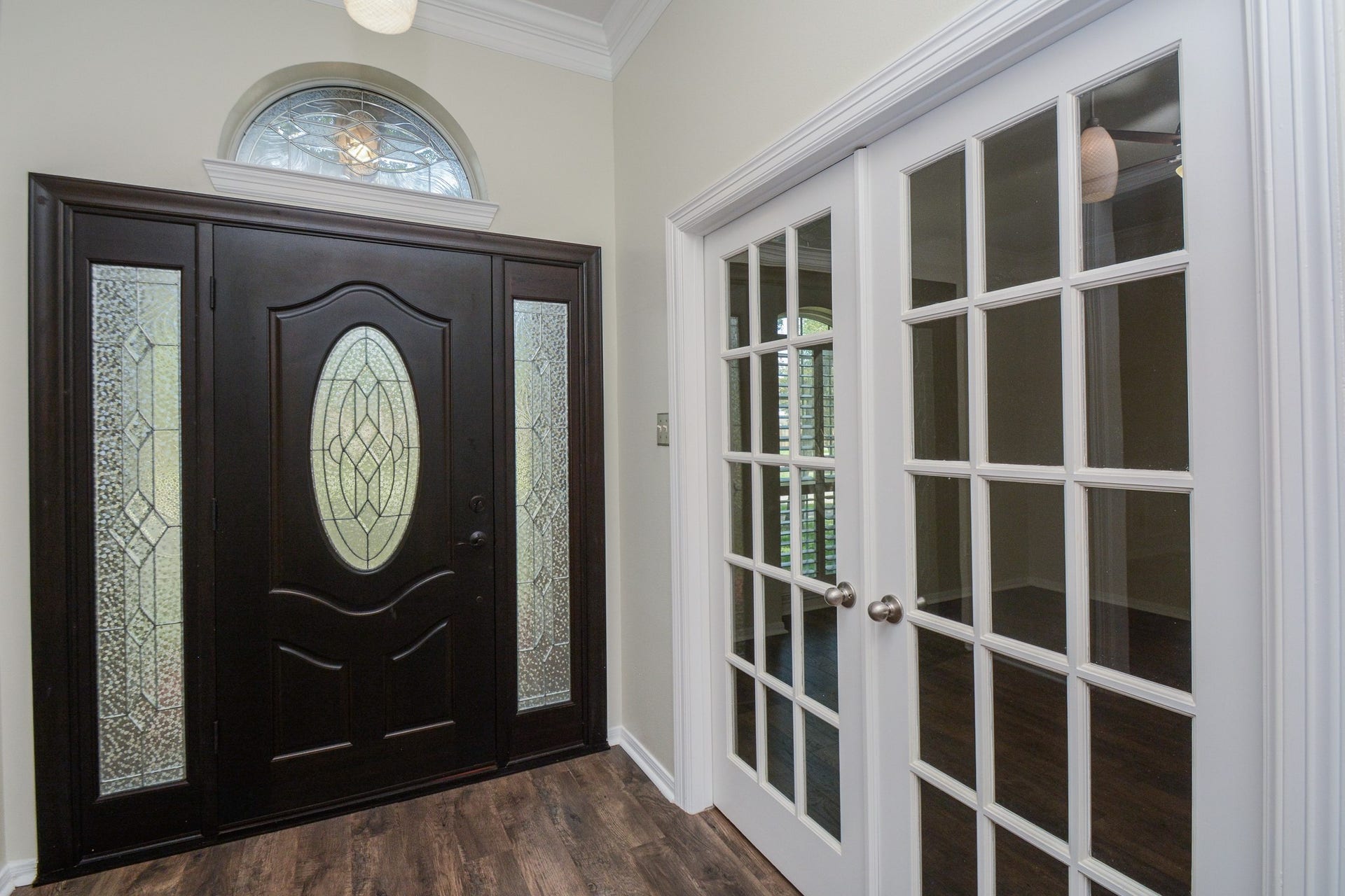 705 Eagle Lakes Drive, Friendswood, TX 77546 French Door to Study or 4th Bedroom