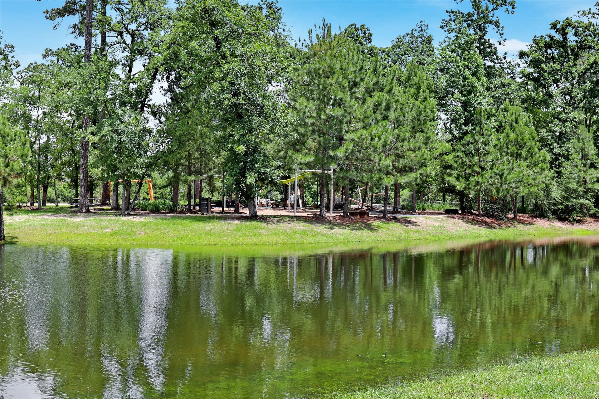 6 Gentle Branch Place, Tomball, TX 77375 Smooth Stream Park, right across.