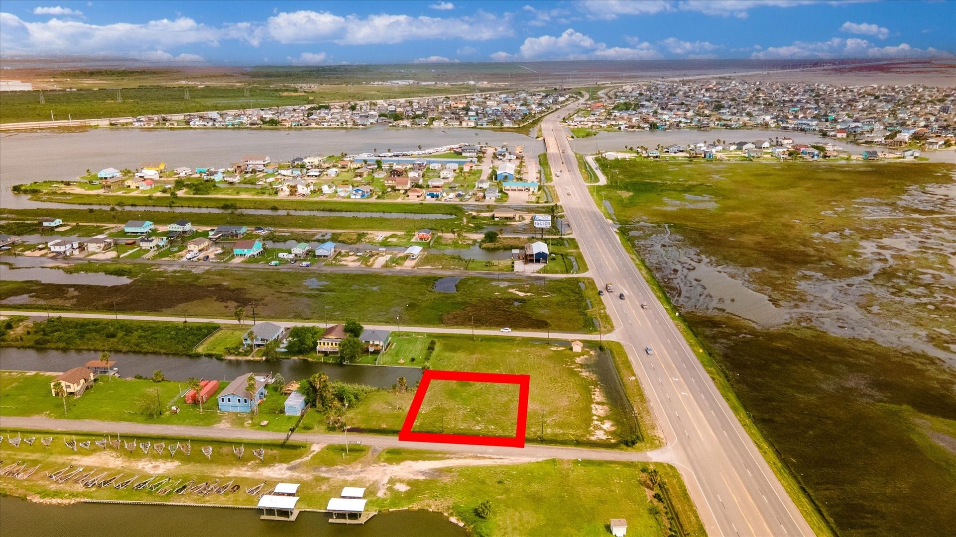 39 & 40 Beau Rue, Hitchcock, TX 77563 39 & 40 Beau Rue, Hitchcock, TX 77563