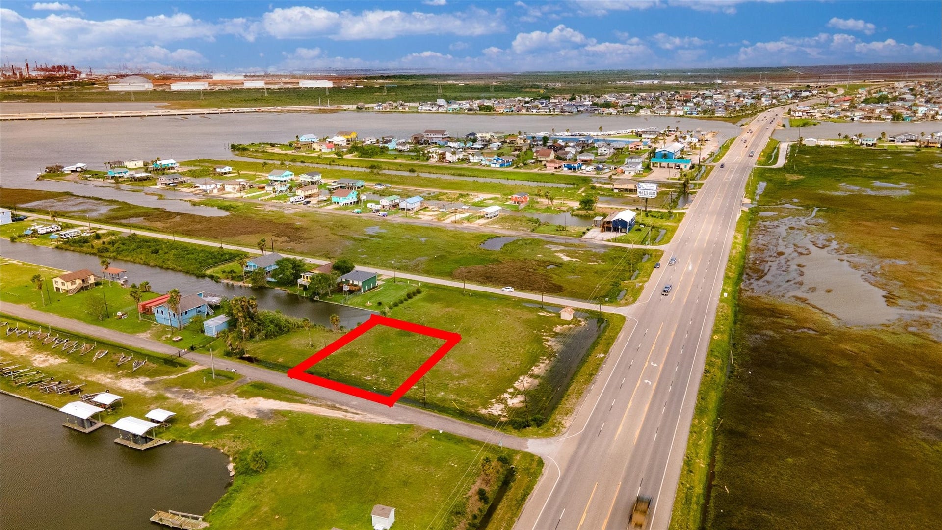 39 & 40 Beau Rue, Hitchcock, TX 77563 39 & 40 Beau Rue, Hitchcock, TX 77563