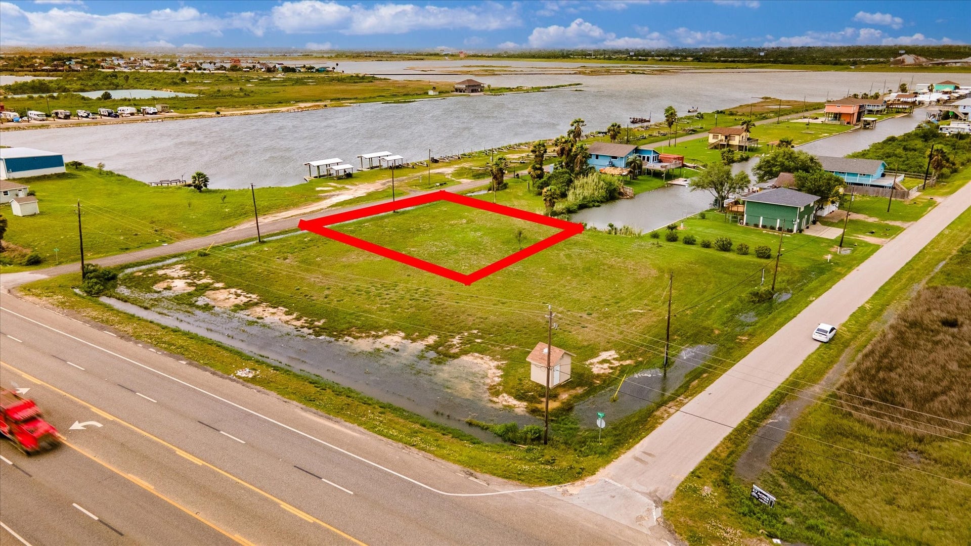 39 & 40 Beau Rue, Hitchcock, TX 77563 39 & 40 Beau Rue, Hitchcock, TX 77563