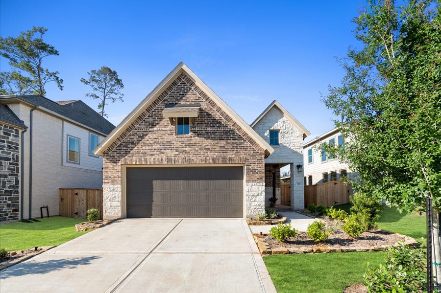 Property photo for 325 Mallorn Lane, Montgomery, TX