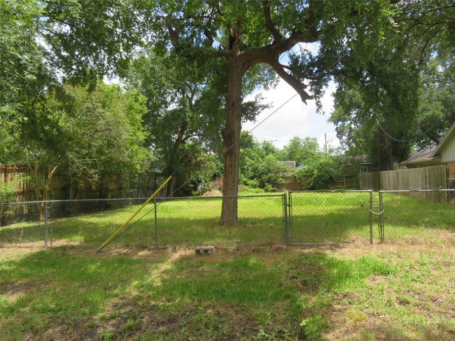 Property photo for 801 Cub Lane, Richmond, TX