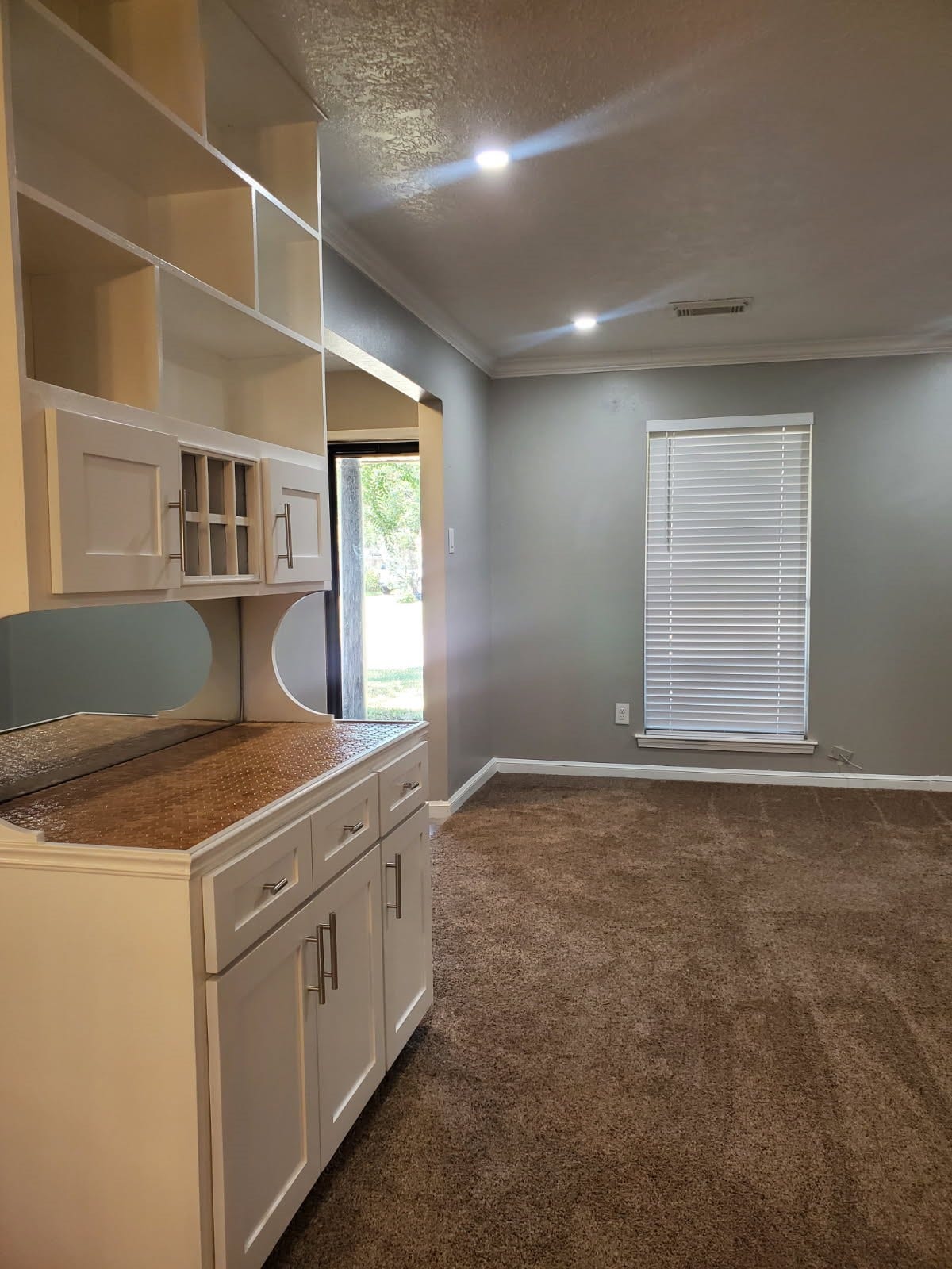 2010 S Palm Court, Pasadena, TX 77502 2010 S Palm Court, Pasadena, TX 77502
