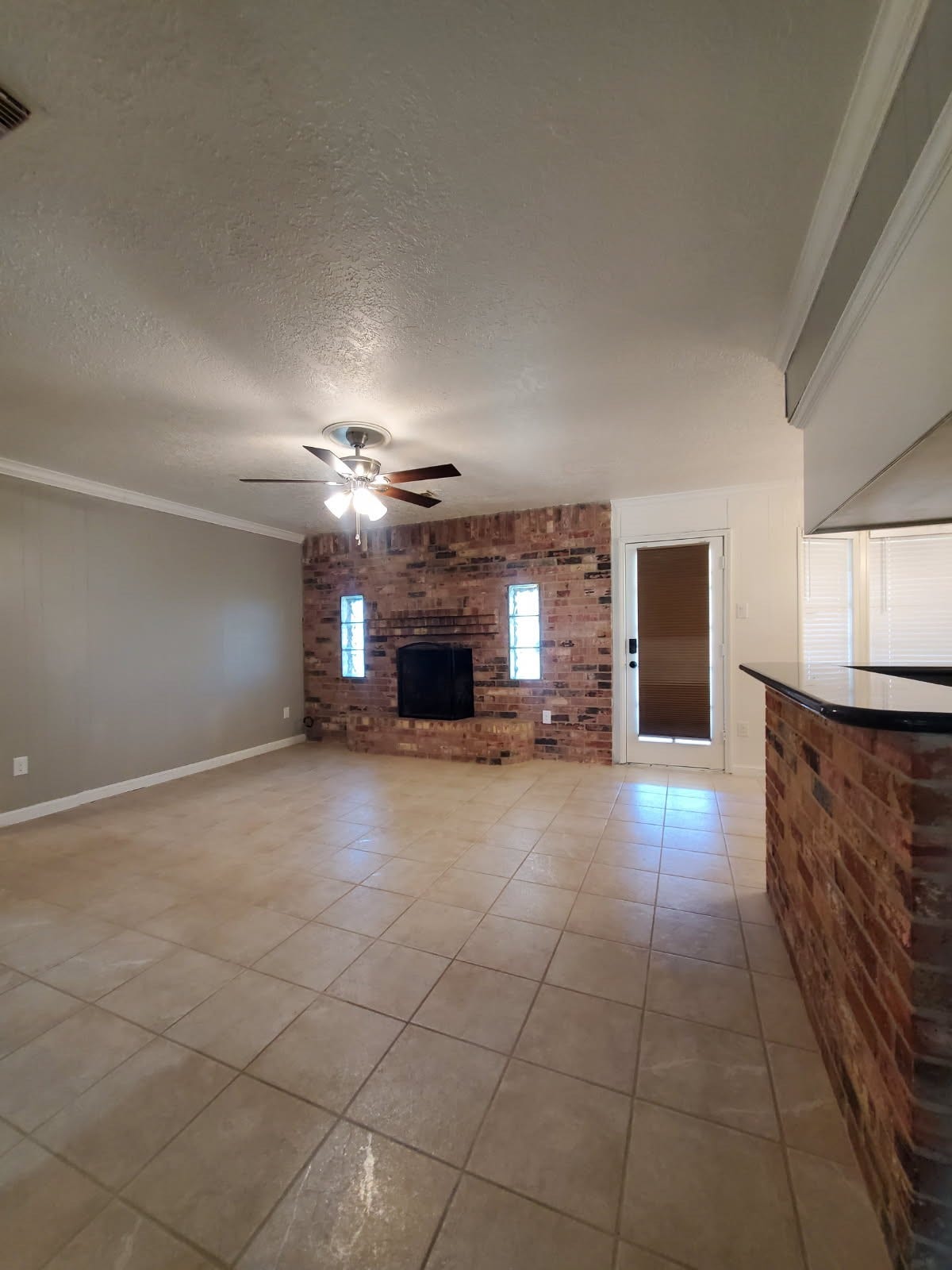2010 S Palm Court, Pasadena, TX 77502 2010 S Palm Court, Pasadena, TX 77502