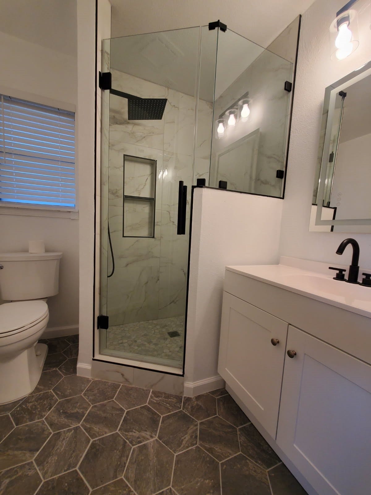 2010 S Palm Court, Pasadena, TX 77502 2010 S Palm Court, Pasadena, TX 77502