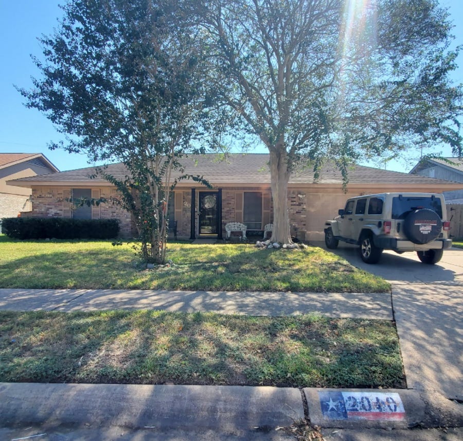 Property photo for 2010 S Palm Court, Pasadena, TX
