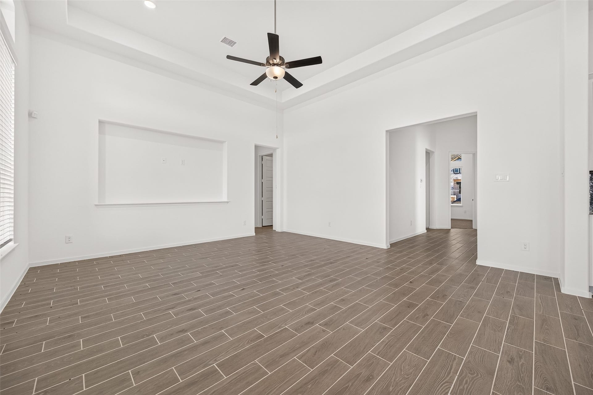 1056 Apple Ridge Road, Magnolia, TX 77355