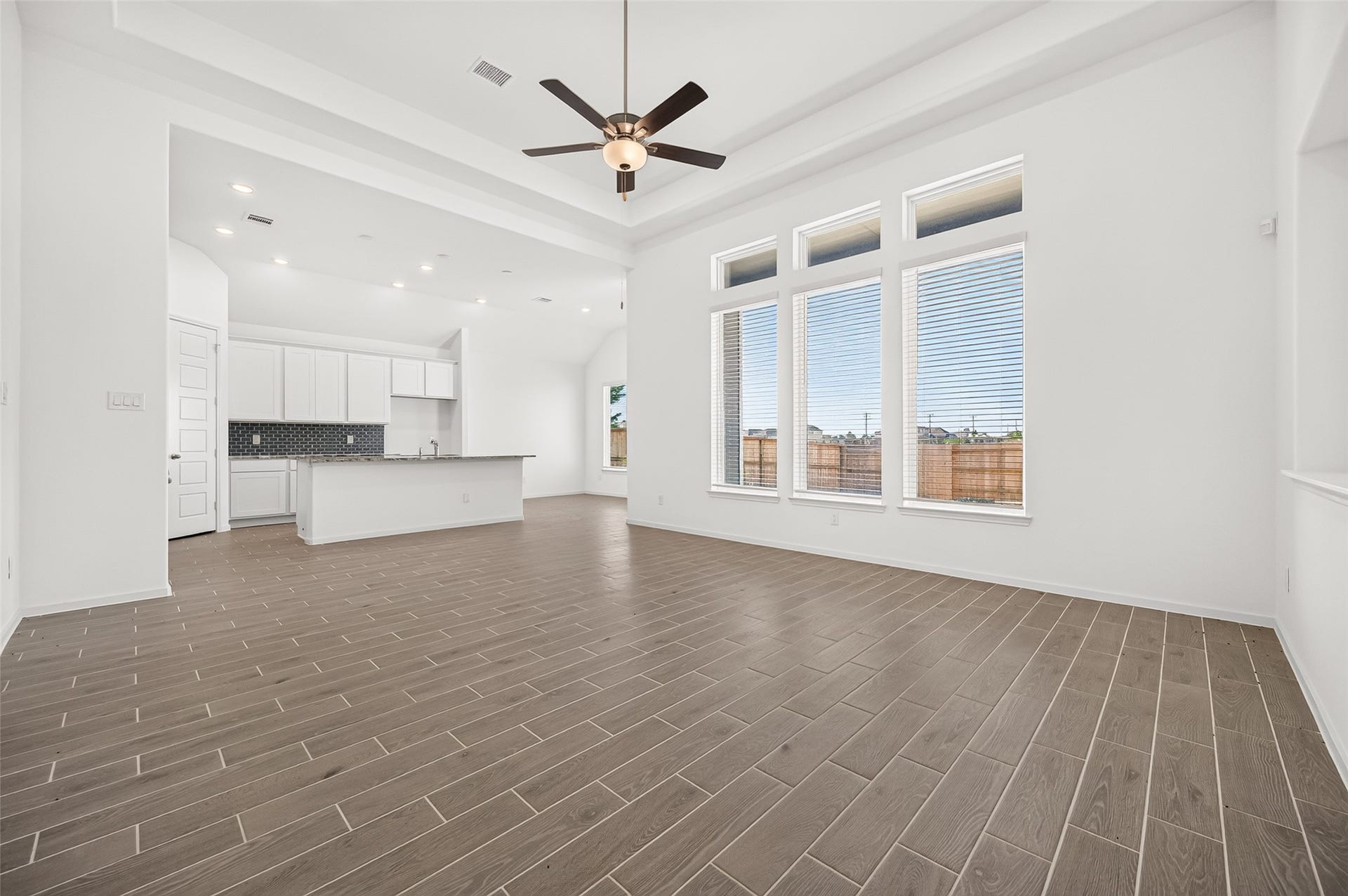 1056 Apple Ridge Road, Magnolia, TX 77355