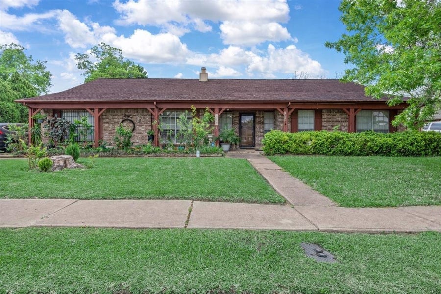 Property photo for 13909 Plantation Valley Drive, Houston, TX