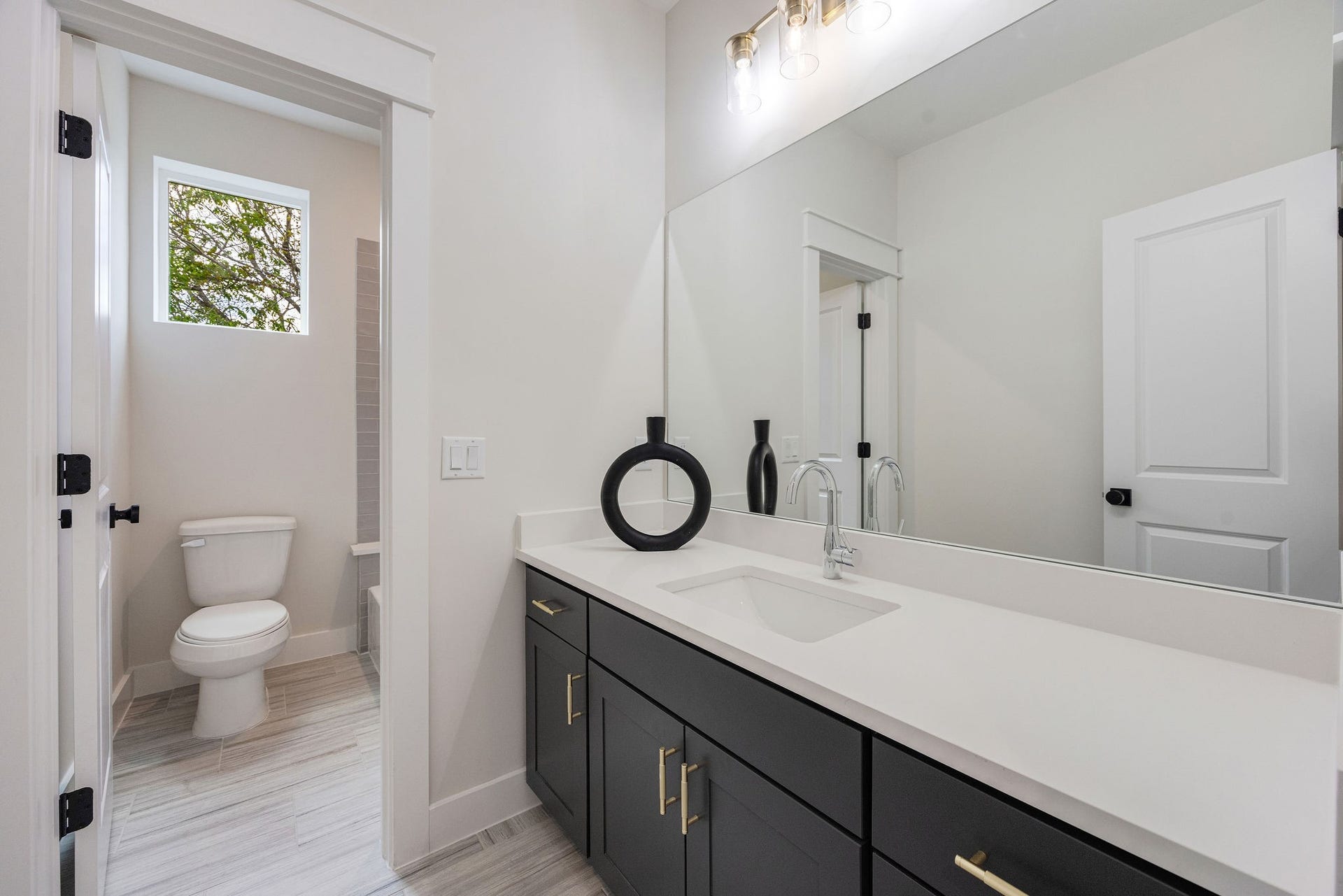 9311 Montridge Drive, Houston, TX 77080 9311 Montridge Drive, Houston, TX 77080