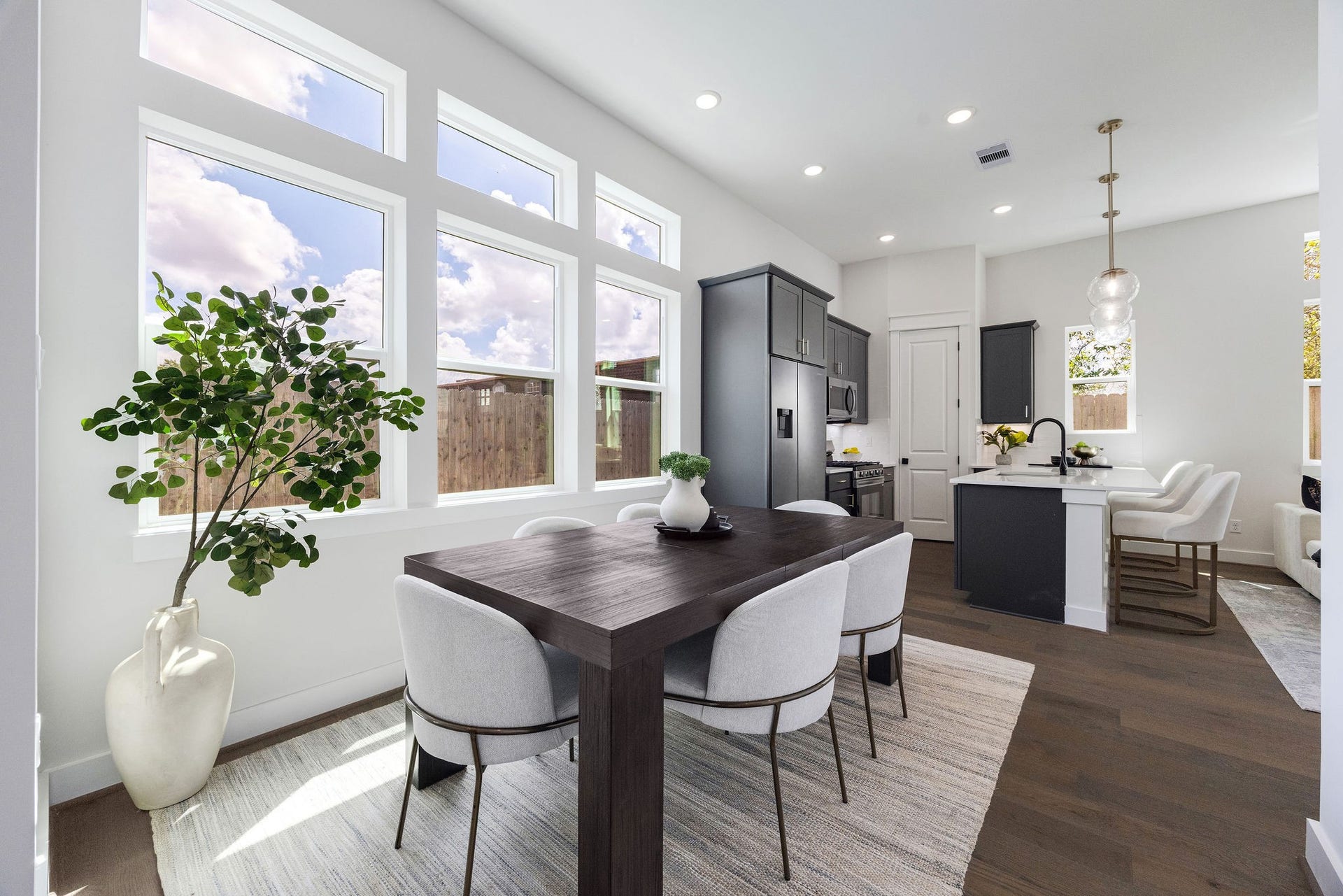 9311 Montridge Drive, Houston, TX 77080 9311 Montridge Drive, Houston, TX 77080