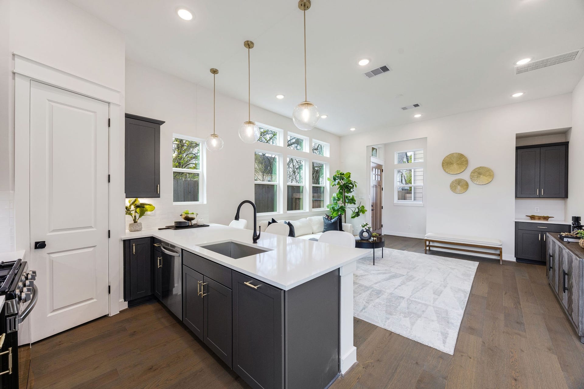 9311 Montridge Drive, Houston, TX 77080 9311 Montridge Drive, Houston, TX 77080