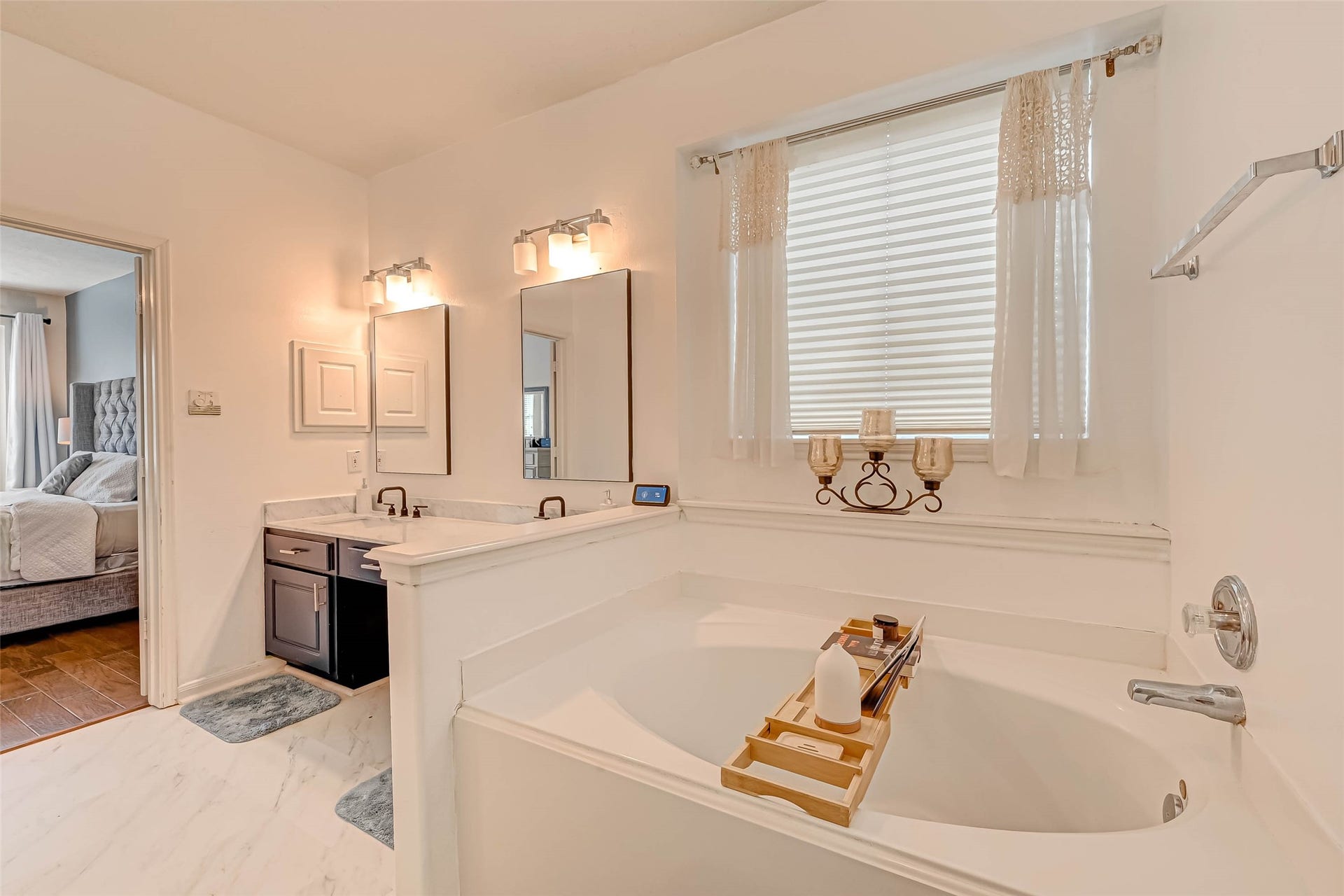 2015 Holly Glade Lane, Sugar Land, TX 77498 2015 Holly Glade Lane, Sugar Land, TX 77498