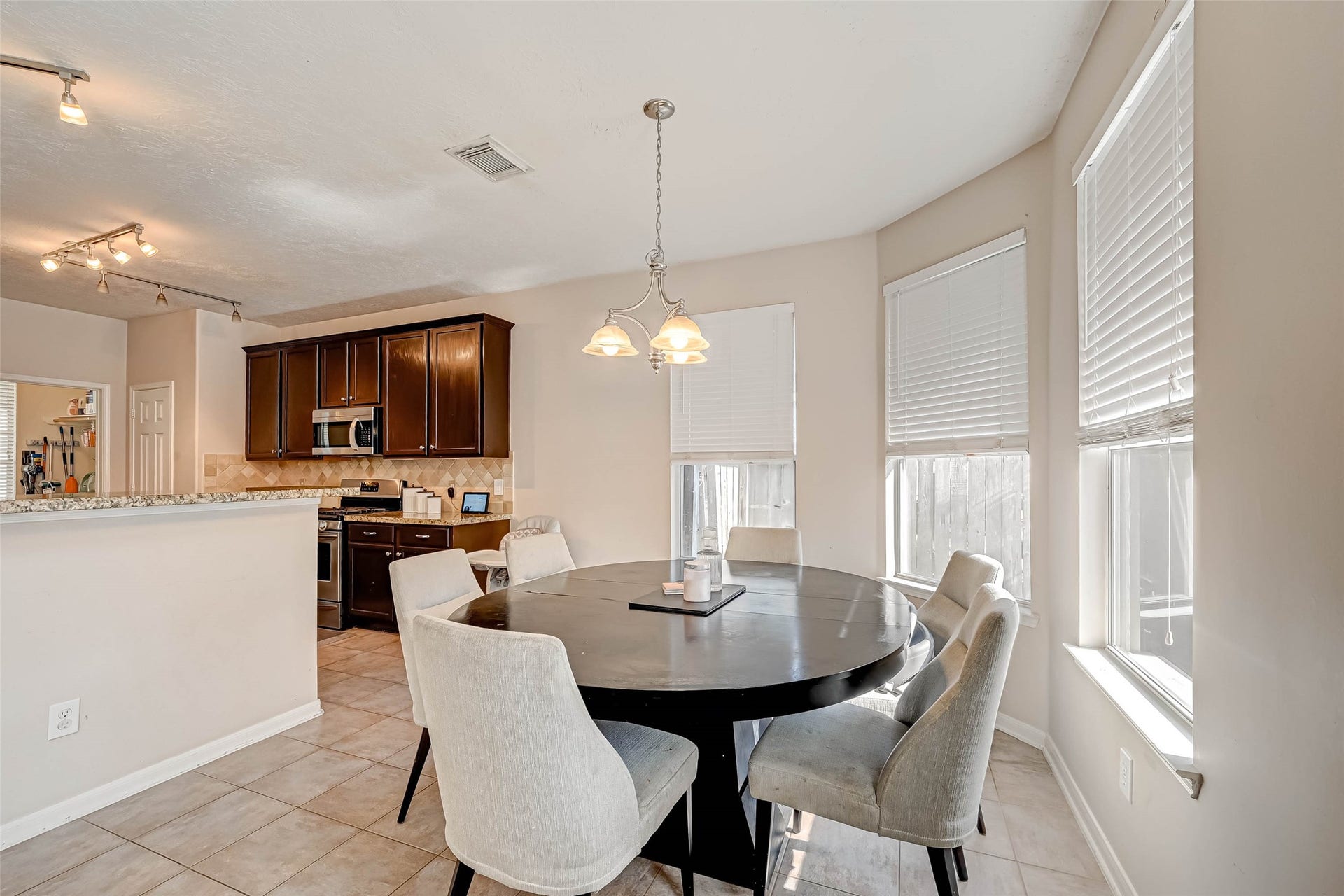 2015 Holly Glade Lane, Sugar Land, TX 77498 2015 Holly Glade Lane, Sugar Land, TX 77498