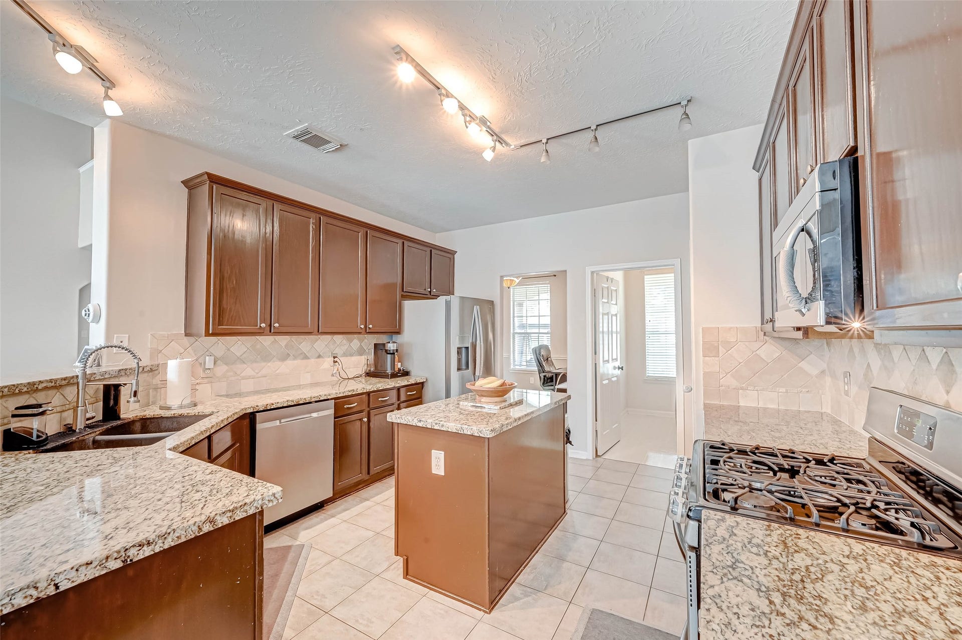 2015 Holly Glade Lane, Sugar Land, TX 77498 2015 Holly Glade Lane, Sugar Land, TX 77498