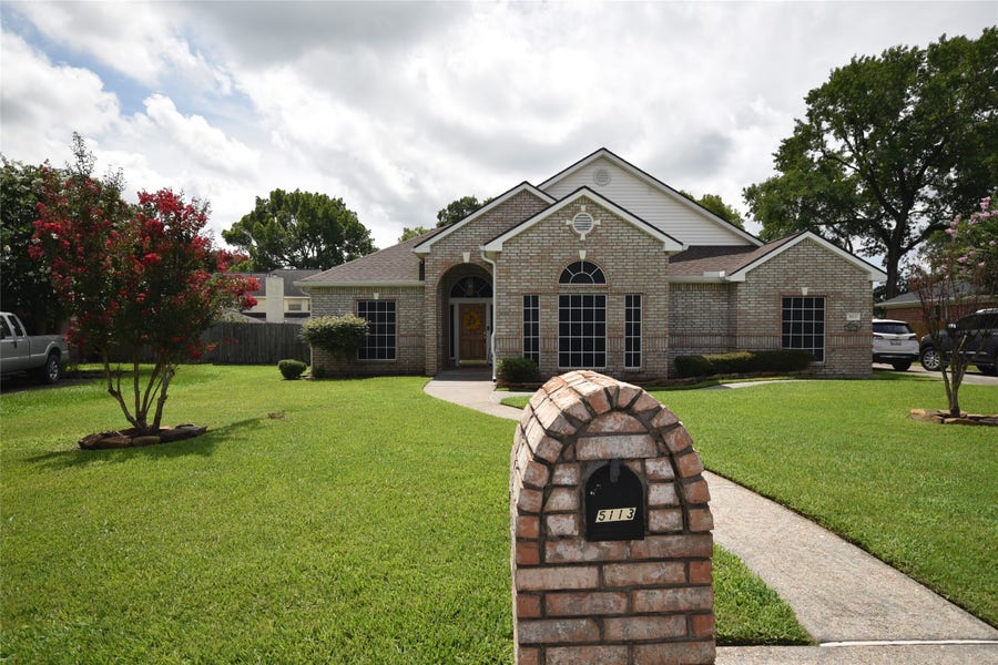 Property photo for 5113 Greenwater Drive, Willis, TX