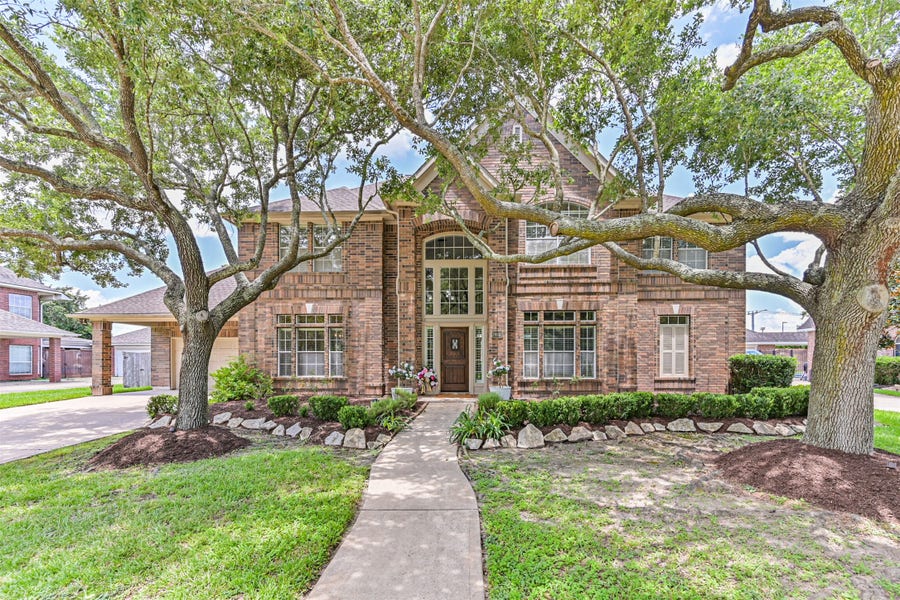 Property photo for 3407 Scenic Elm Street, Houston, TX