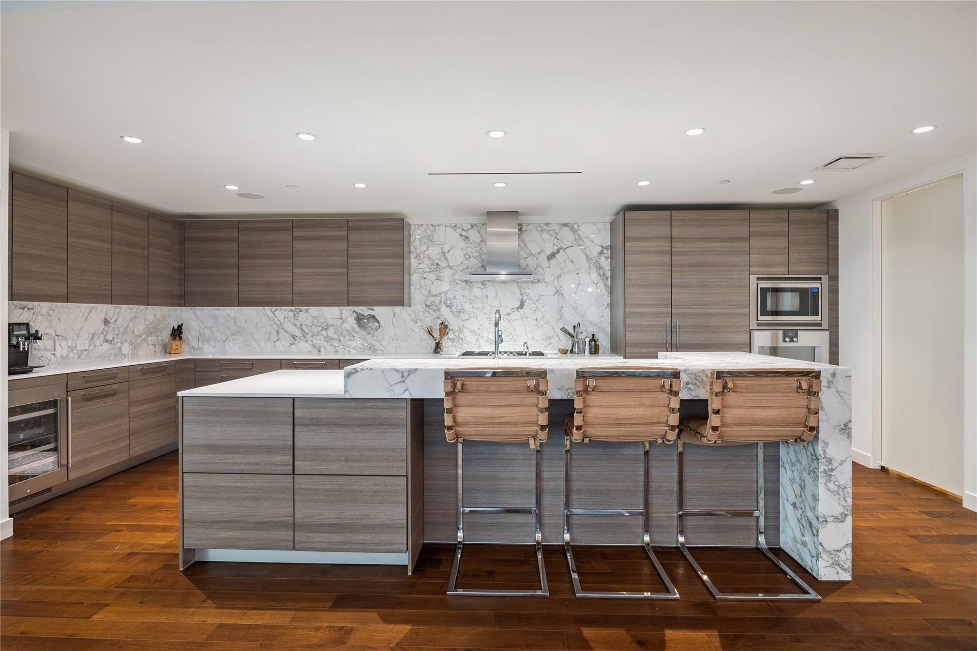 3433 Westheimer Road, #1404, Houston, TX 77027 3433 Westheimer Road, #1404, Houston, TX 77027