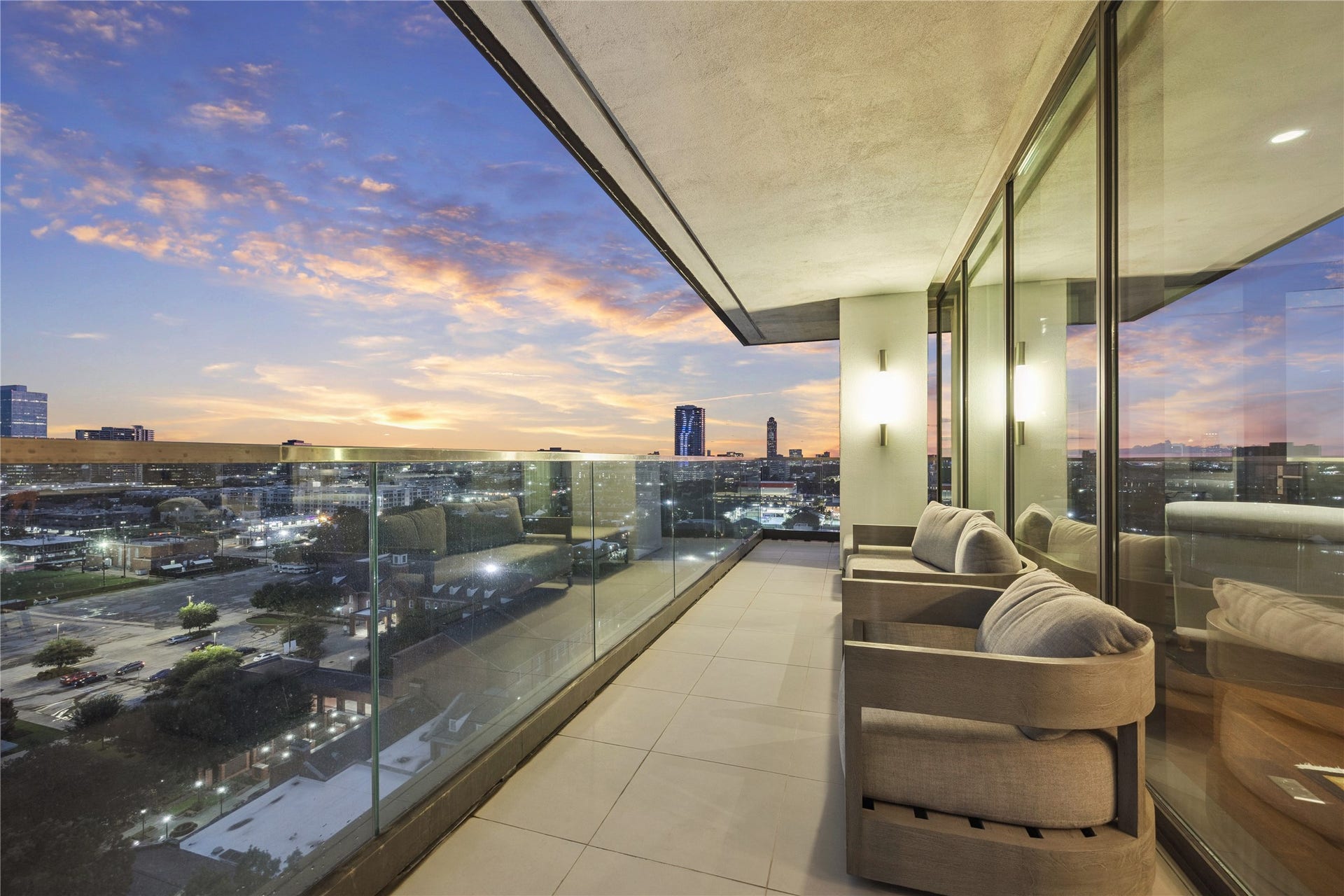 3433 Westheimer Road, #1404, Houston, TX 77027 3433 Westheimer Road, #1404, Houston, TX 77027