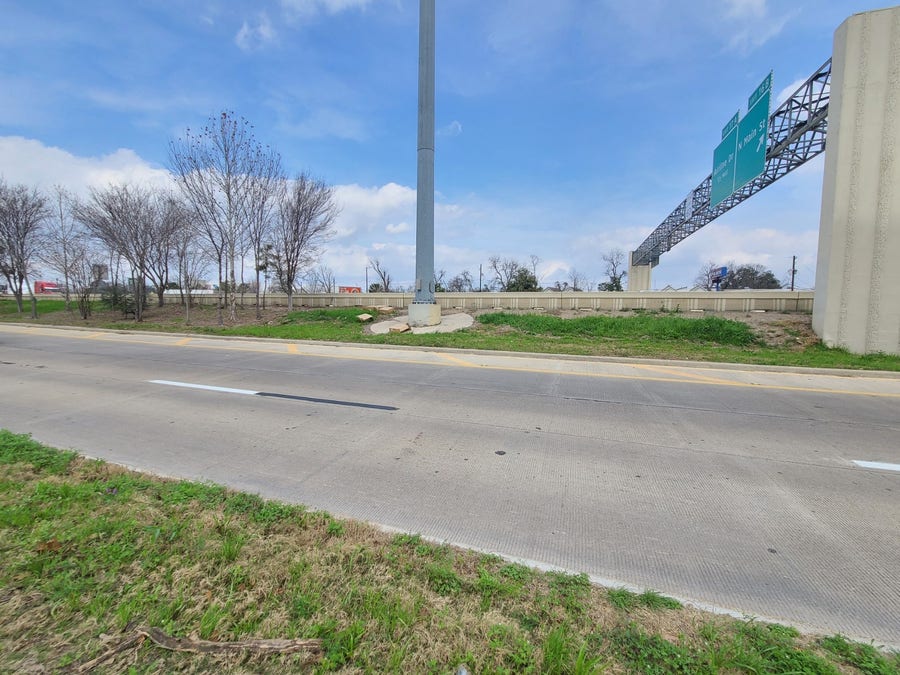 Property photo for 0 N Loop E E, Houston, TX