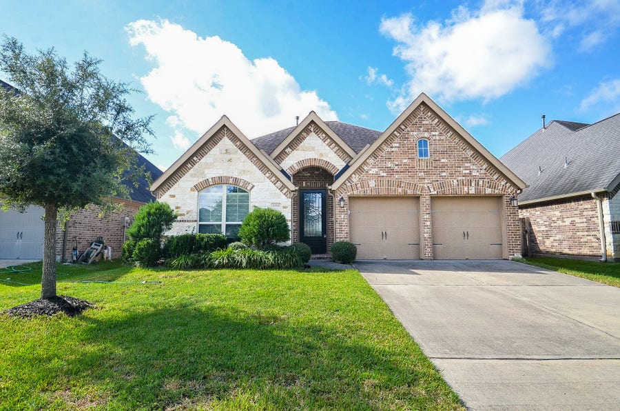 Property photo for 3351 Chandler Hollow Lane, Missouri City, TX