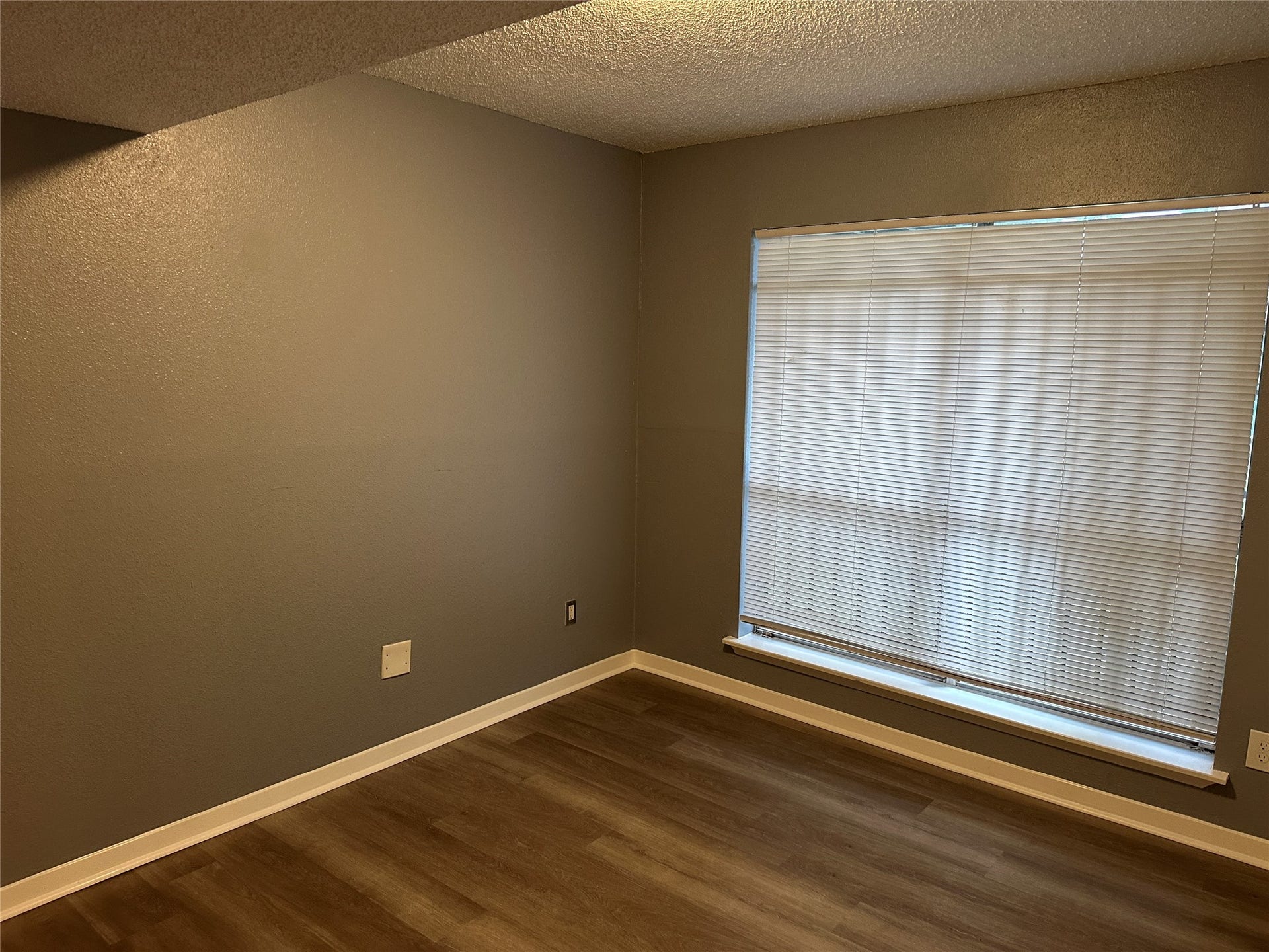 10001 Westpark Drive, #83, Houston, TX 77042
