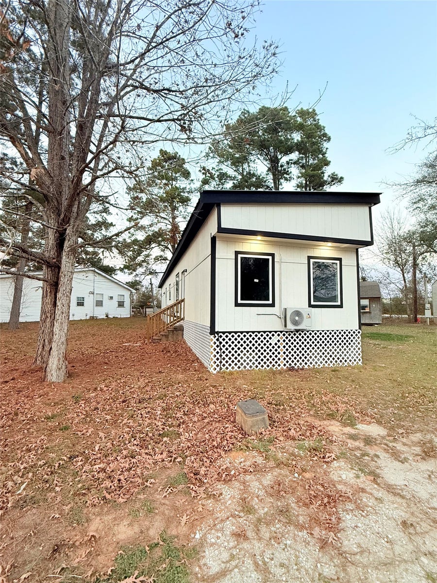 Property photo for 12090 Canal Street, Willis, TX
