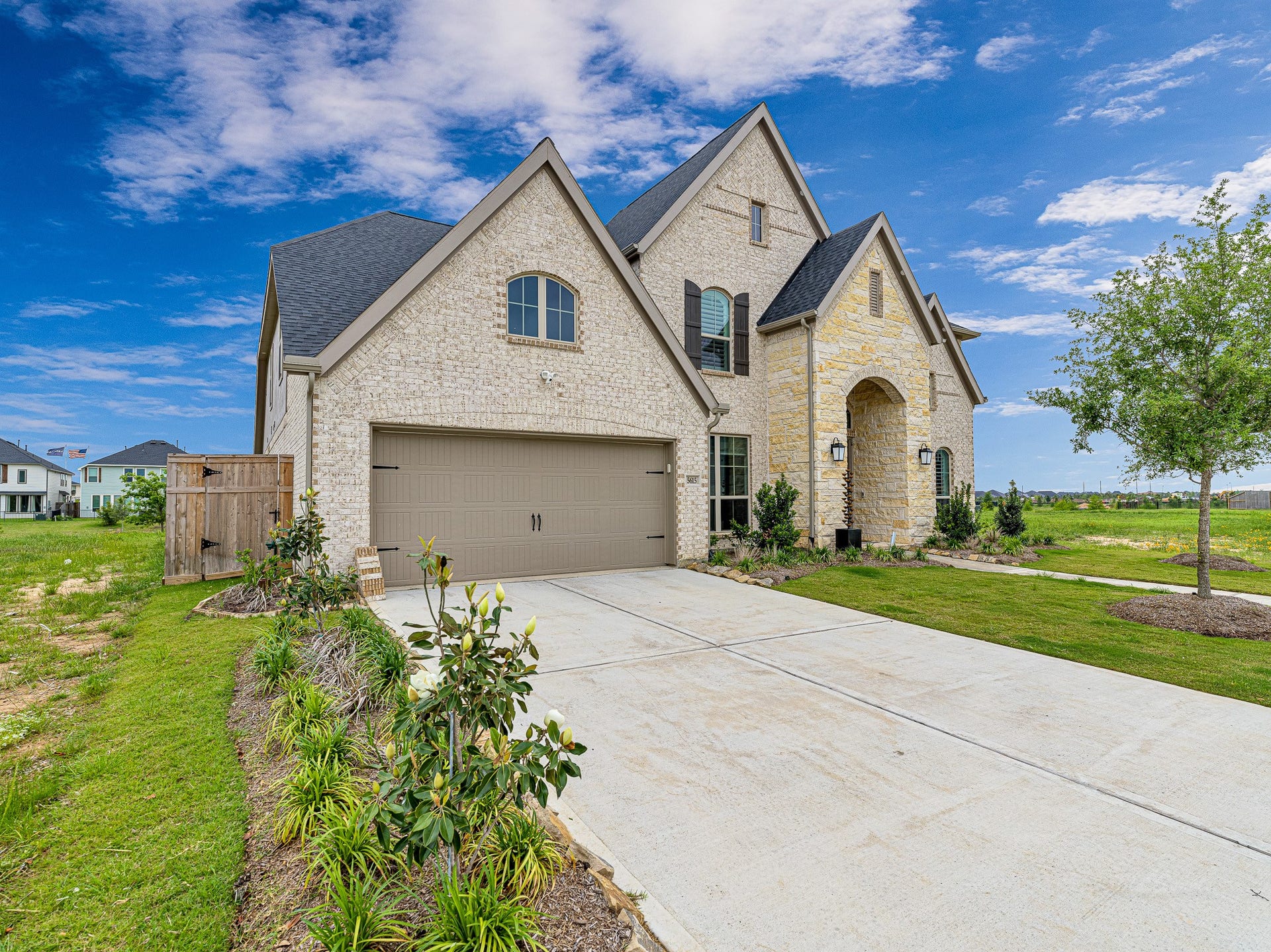 5615 Logan Ridge Lane, Fulshear, TX 77441