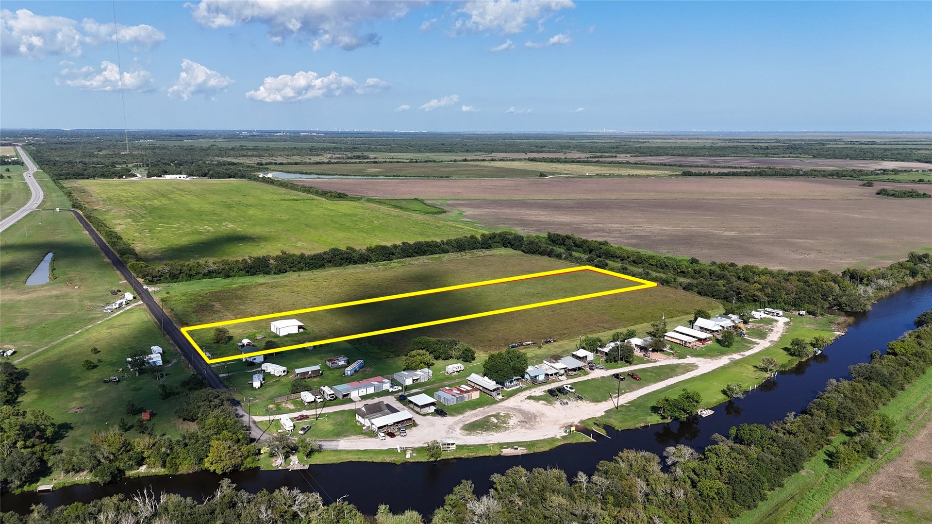 11705 Landrum Road, Santa Fe, TX 77510 11705 Landrum Road, Santa Fe, TX 77510