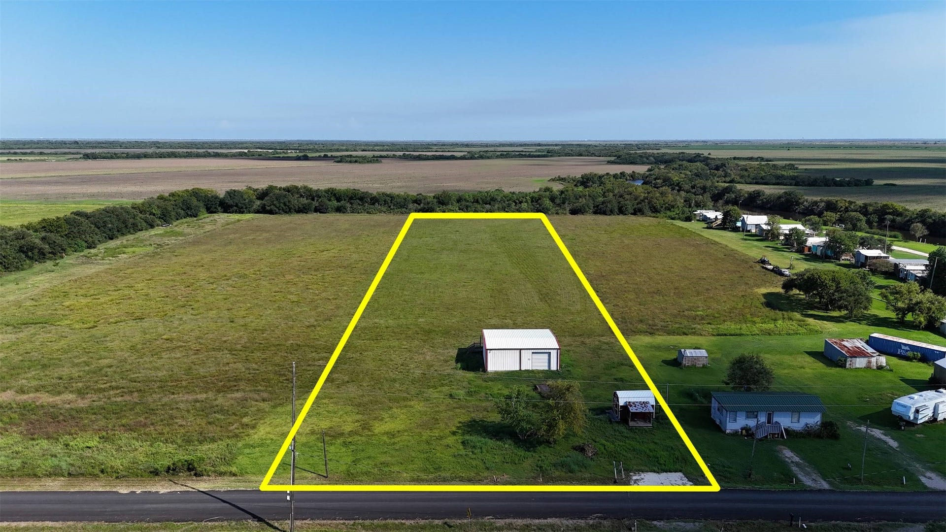 11705 Landrum Road, Santa Fe, TX 77510 11705 Landrum Road, Santa Fe, TX 77510