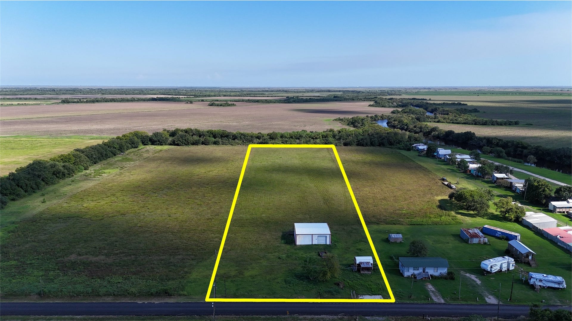 11705 Landrum Road, Santa Fe, TX 77510 11705 Landrum Road, Santa Fe, TX 77510