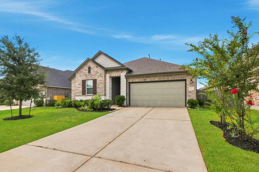 Property photo for 31311 Cardrona Peak Place, Hockley, TX