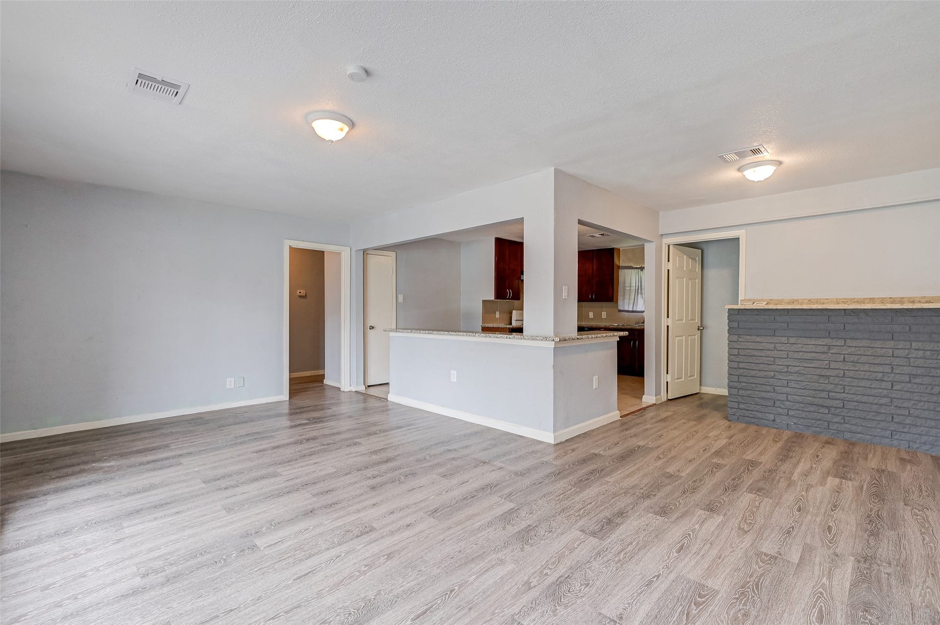 306 Hawthorne Street, #4, Houston, TX 77006 306 Hawthorne Street, #4, Houston, TX 77006