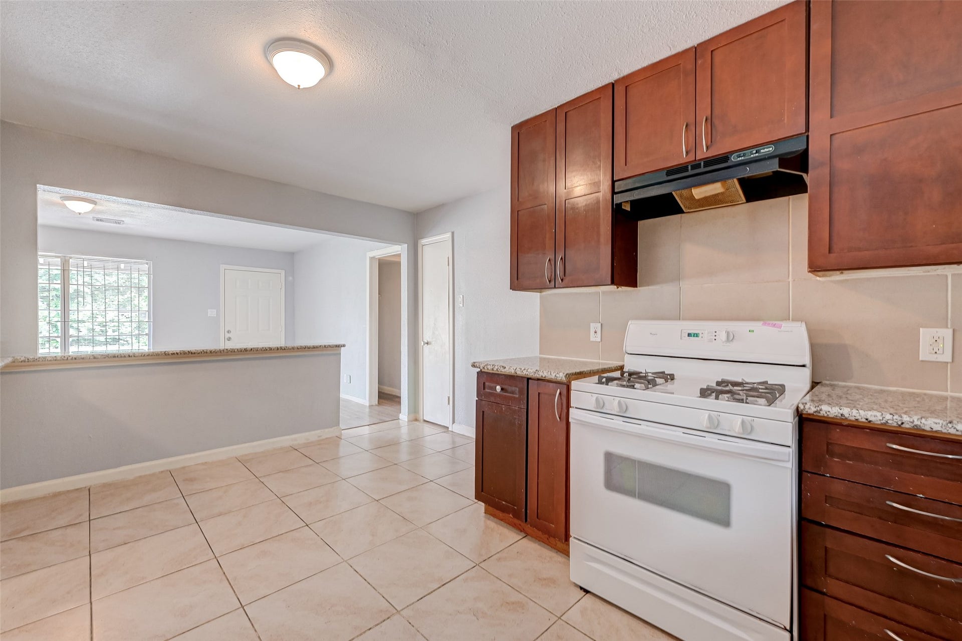 306 Hawthorne Street, #4, Houston, TX 77006 306 Hawthorne Street, #4, Houston, TX 77006